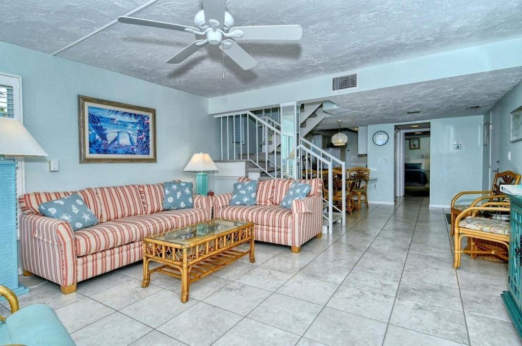 Laplaya 201C Breathtaking Gulf Panorama From This Corner End Unit With A Private Stairway To The Beach 朗博特岛 外观 照片