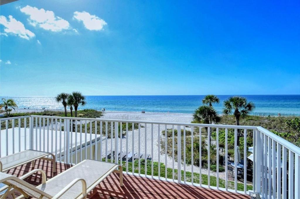 Laplaya 201C Breathtaking Gulf Panorama From This Corner End Unit With A Private Stairway To The Beach 朗博特岛 外观 照片